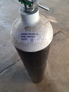 Home Oxygen Bottle complete with Regulator