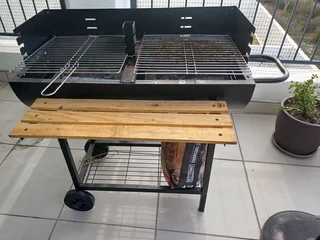 Multi Level Braai Stand with extra clamp grids
