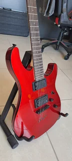 Peavey Predator Plus Guitar with case