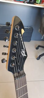 Peavey Predator Plus Guitar with case