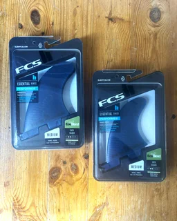 Surfboard 5’10” Alessandro Pierre “Diamond Fox” &amp; FCS II Fins (Great condition)