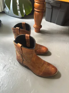 Women’s Genuine Leather Cowboy Boots – Size 9 (US) / 7 (UK/SA)