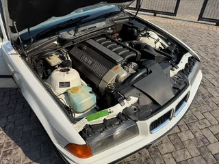 1994 BMW 325i E36 Coupe