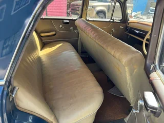 1958 Mercedes Benz 219 Ponton