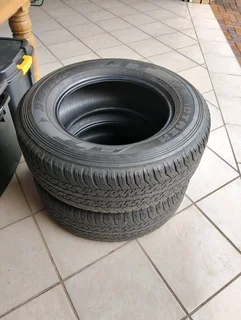 2 x Dunlop tyres