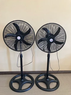 Bargain: 2X Brand new Fussion Fans (18 inch)