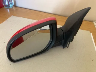 Bargain: Hyundai i20 door mirror (2009-2012)