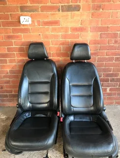Bargain: VW Leather seats for sale