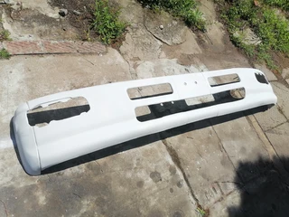 Nissan UD 80  bumper