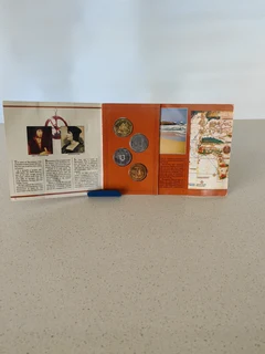 Dias aniversary coins