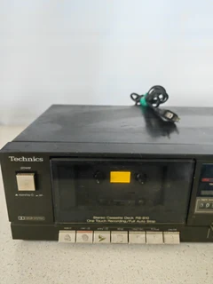 Technics cassette player