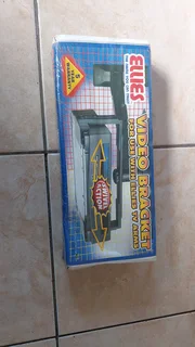 Ellies Video Bracket NEW