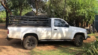 KZTE or 2700 Hilux CATTLE RA