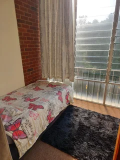 Umhlanga Rocks - Room to let