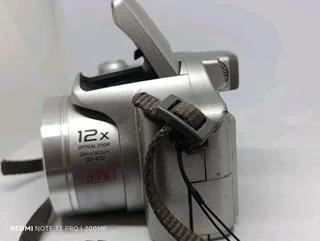 Panasonic Lumix DMC FZ7