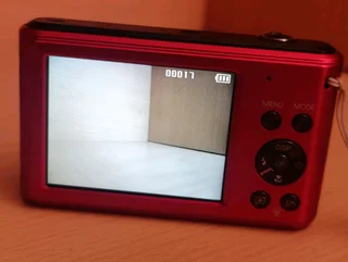 Samsung ES90 - Digital Camera