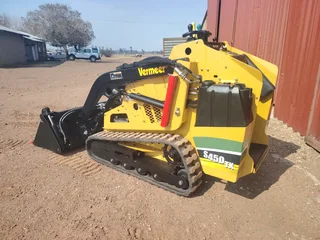 Vermeer mini skid steer