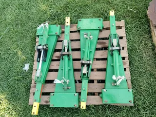 John deere 2113/2117 planter merkers