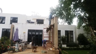 I do bricklaying plastering tiling paving and painting