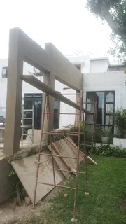 Exprience builder available this holidays times