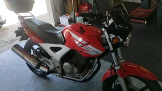 Honda 250 twister R23900
