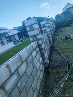 Trusted builders 0651462442