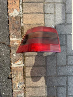 Golf 4 gti right tail light R399