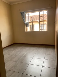 Affordable 2-Bed Duplex in San Jacinto Complex