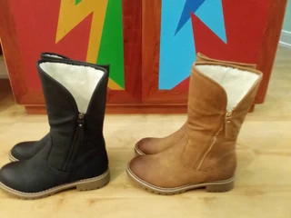 Bargain !! 2 Pairs Winter Fur Lined Boots = R350 for both pairs