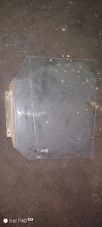 Ford escort Mk2 2 door window