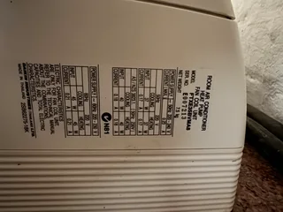 Air Conditioner - Daiken 12000 BTU