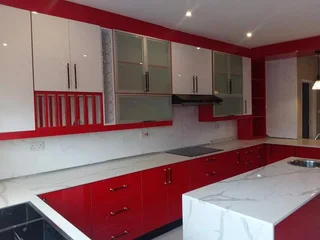 Carpenter- Well experienced and equipped  0719564559