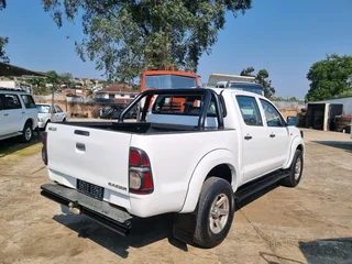 2012 TOYOTA HILUX 2.5 D4D 4X4 HI-RIDER D/C