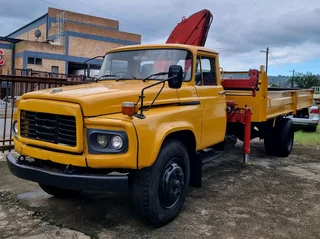 1993 TOYOTA DA DROPSIDE CRANE TRUCK