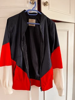 Zara Kids windbreaker jacket for 13/14 year-old