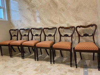 6 Dining Room chairs