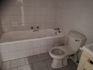 Townhouse To Rent-Ormonde