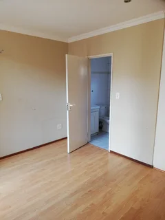 Townhouse To Rent-Ormonde