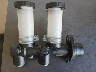 Nissan 1400 LDV brake master cylinder