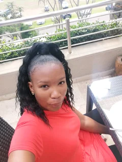 Receptionist/Admin Assistant with over 14 years experience looking for work ASAP