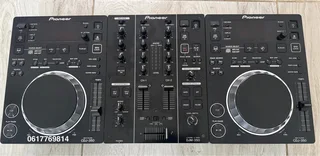 Pioneer CDJ 350 pair &amp; DJM 350. Excellent condition