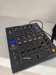 Pioneer DJM 900 nexus for sale. Immaculate condition