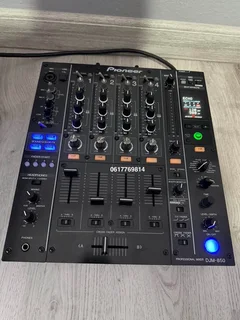 Pioneer DJM 850 for sale. MINT