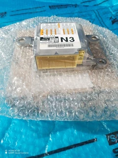 Toyota Hilux GD6 airbag module R2000