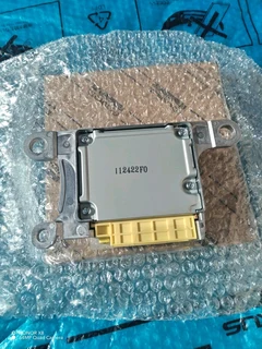 Toyota Hilux GD6 airbag module R2000