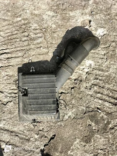 Fiat strada upper airbox cover and pipe R550