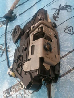 Polo 6 tsi driver door lock mechanism R850