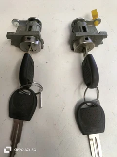 Chev aveo doorlocks R450 each or R800 pair