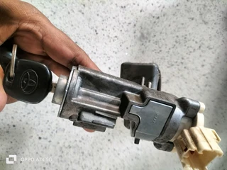 Etios original igntion and transponder key R1000