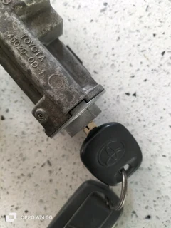 Etios original igntion and transponder key R1000